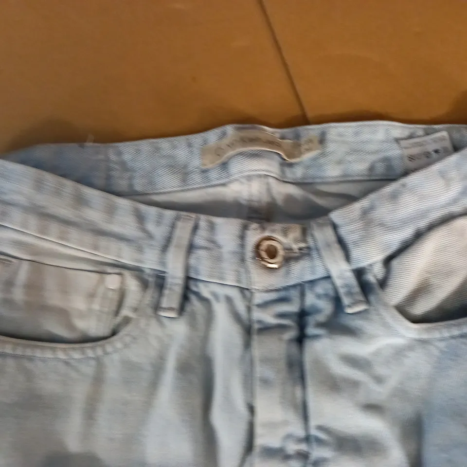 CALVIN KLEIN JEANS LIGHT WASH JEANS - W29 L34