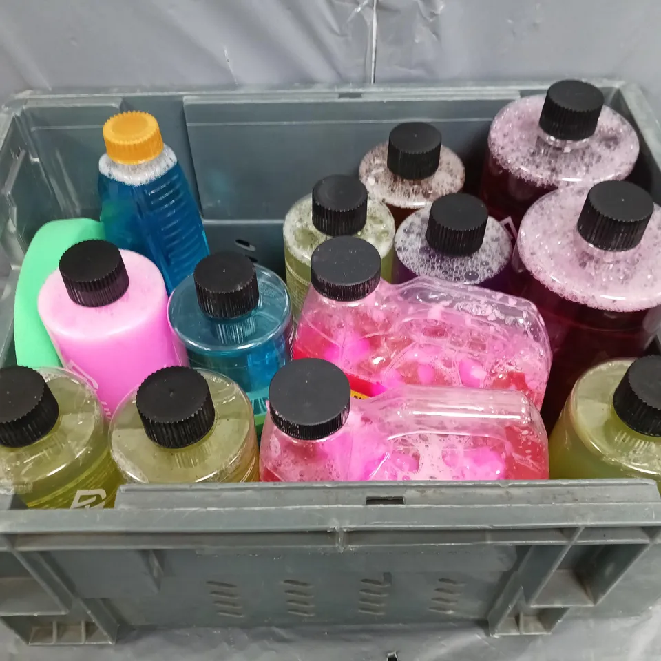 APPROXIMATELY 10 CAR CLEANING PRODUCTS