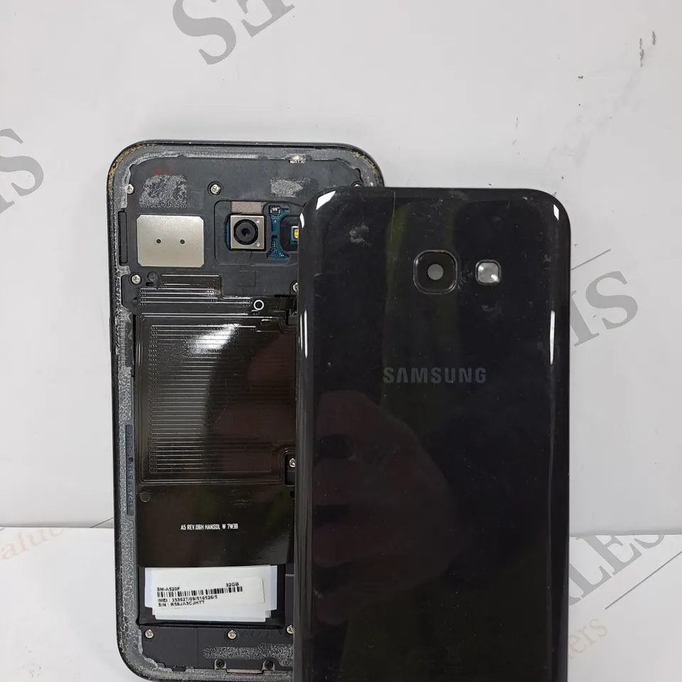 SAMSUNG GALAXY A5 SMARTPHONE 