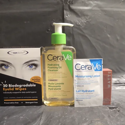 APPROXIMATELY 10 ASSORTED COSMETIC ITEMS TO INCLUDE CERAVE, THE EYE DOCTOR, ETC - COLLECTION ONLY