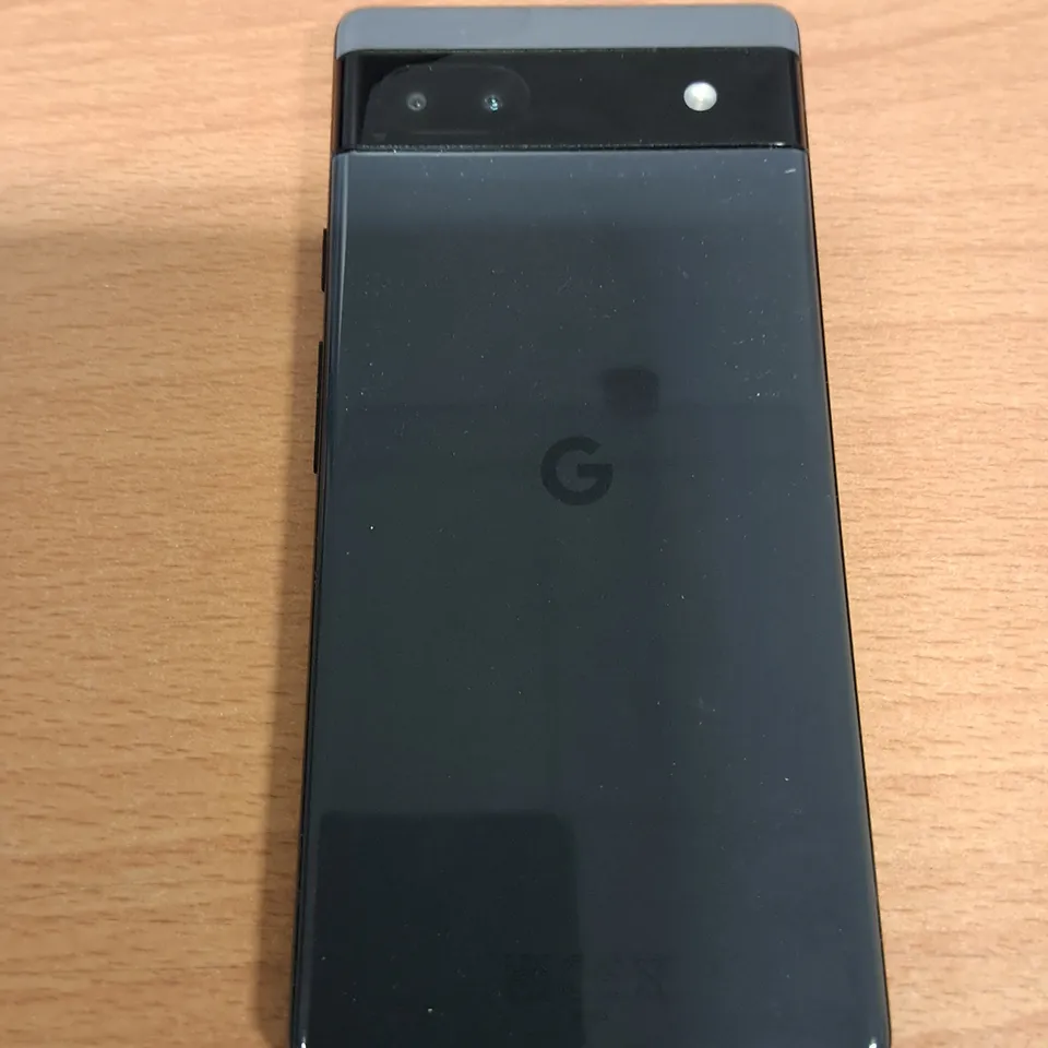 BOXED GOOGLE PIXEL 6A IN GREY