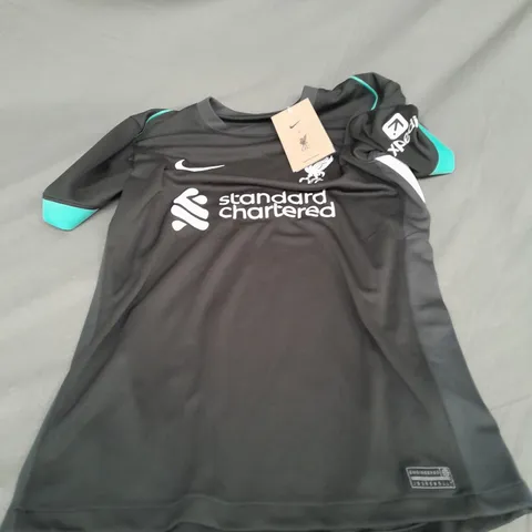 NIKE KIDS LFC FOOTBALL JERSEY IN DARK GREEN SIZE L