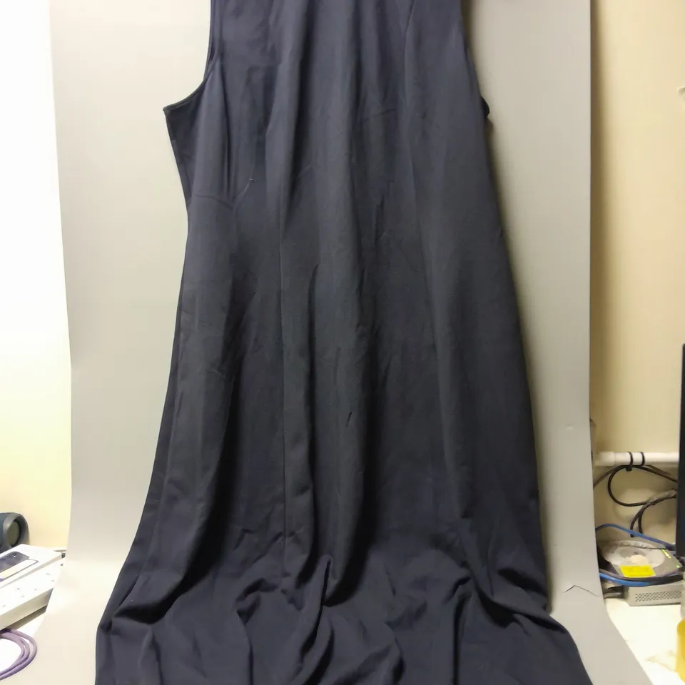 FINERY SLEEVELESS MAXI DRESS IN NAVY - UK 24