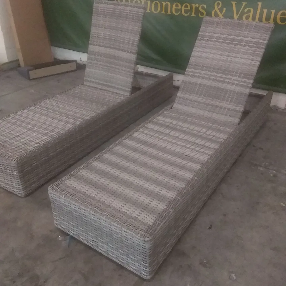 X2 RATTAN EFFECT GARDEN SUNLOUNGER GREY