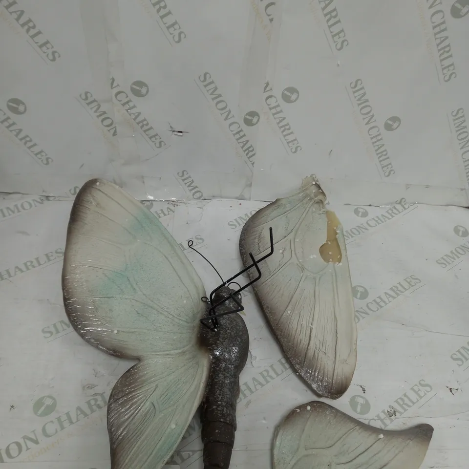 HOME2GARDEN LARGE GARDEN BUTTERFLY DECOR SOFT METALLIC - ONE WING BROKEN