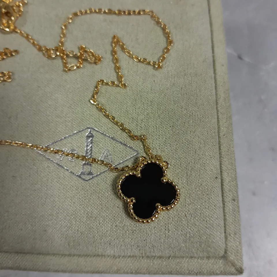 VAN CLEEF & ARPELS VINTAGE ALHAMBRA PENDANT NECKLACE - COLLECTION ONLY 