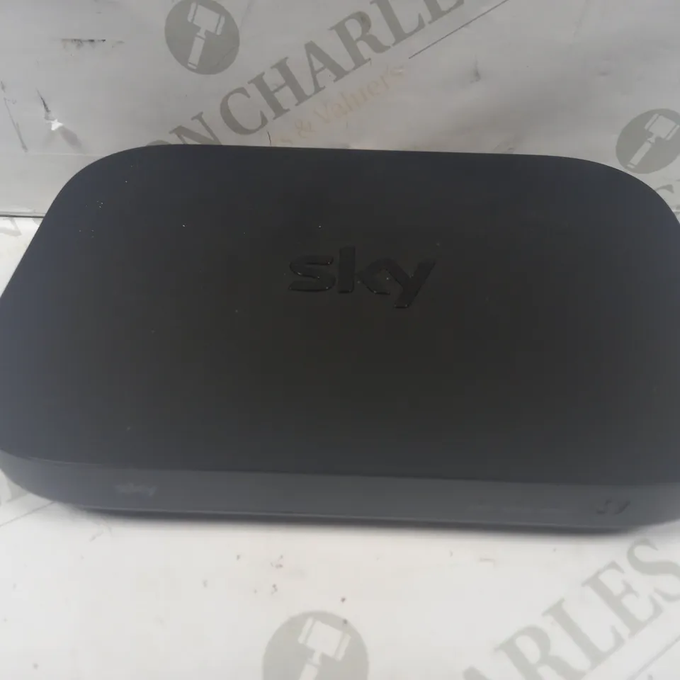 SKY ER115 WIRELESS ROUTER IN BLACK