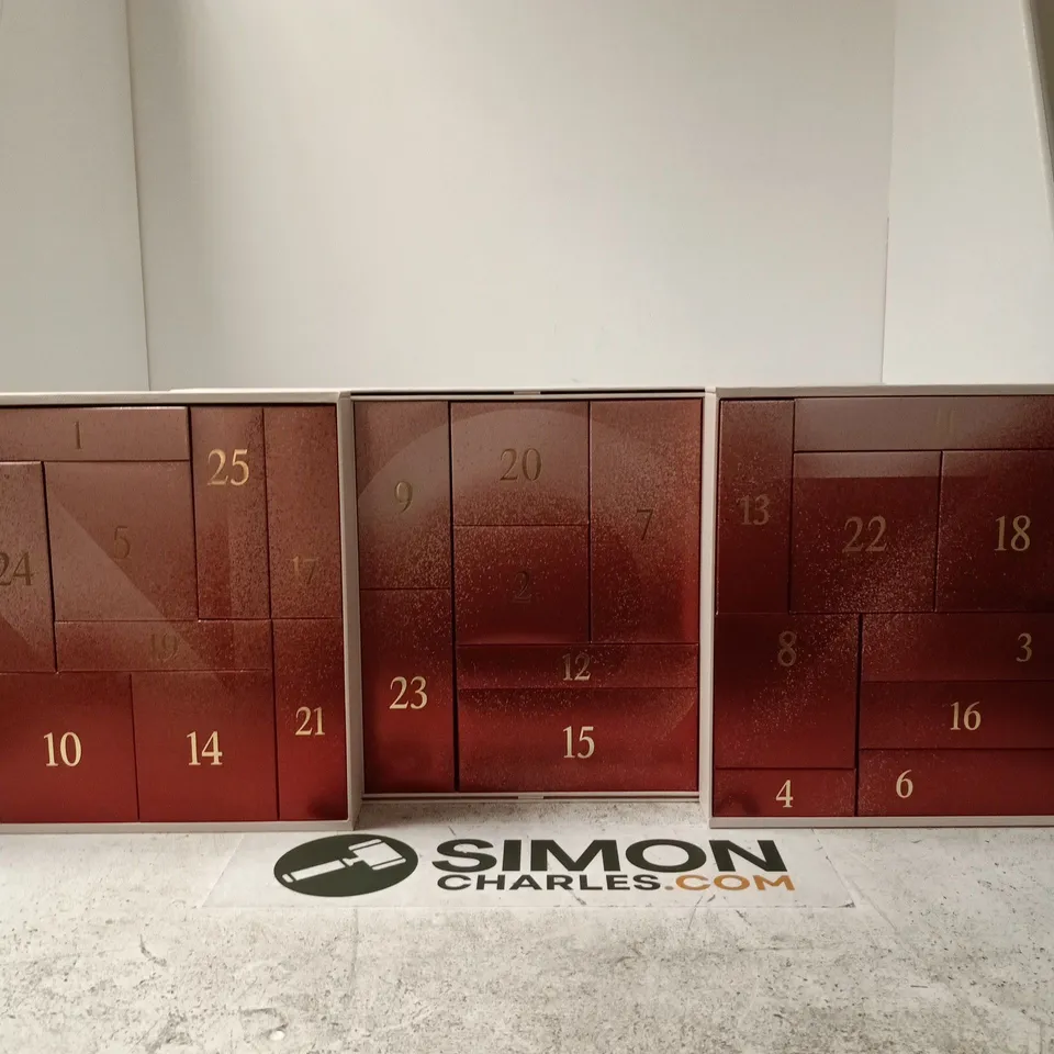 NO7 ULTIMATE BEAUTY ADVENT CALENDAR – 25 DAY CALENDAR
