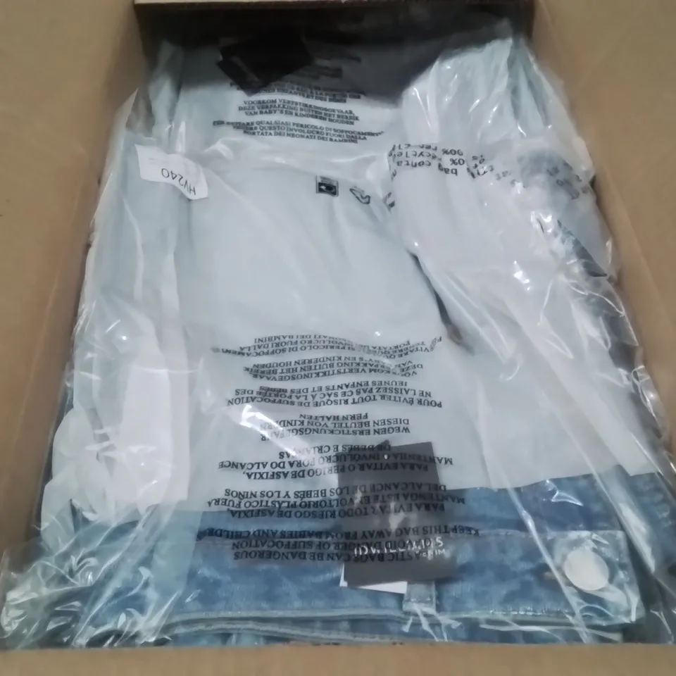 BOXED BRAND NEW APPROXIMATELY 7 JD WILLIAMS METALLIC SKIRT BLUE/SILVER SIZE 16