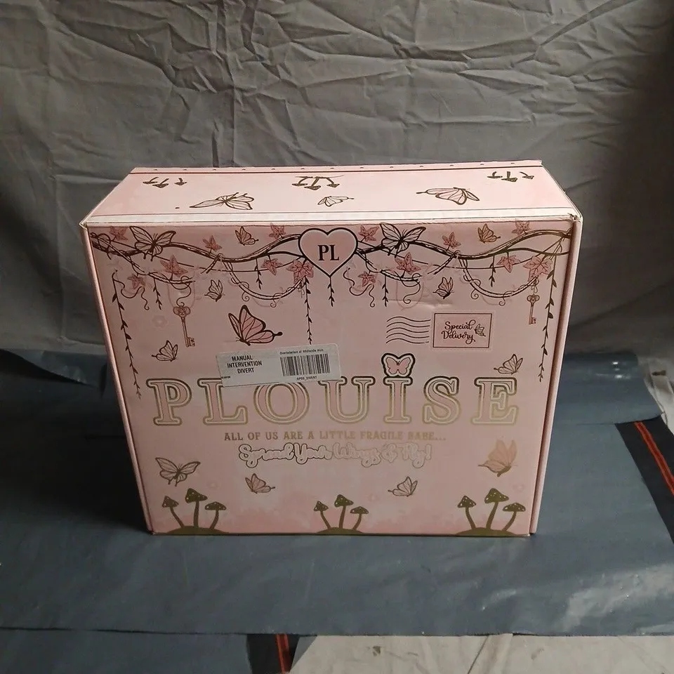 PLOUISE MYSTERY GIFT BOX. SEALED