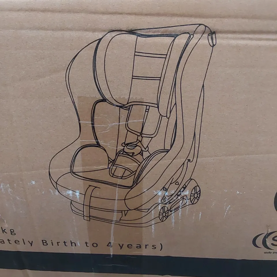 BOXED COZY N SAFE FITZROY CAR SEAT (0-4 YEARS OLD)