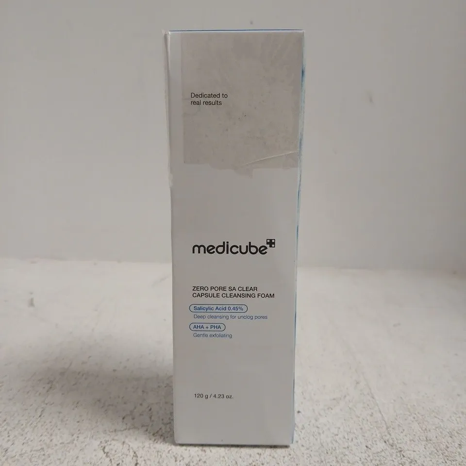 MEDICUBE ZERO PORE SA CLEAR CAPSULE CLEANSING FOAM 120G