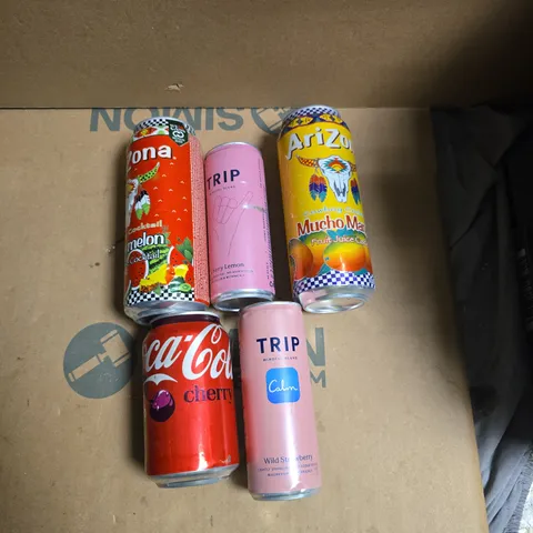 A TOTE OF MIX DRINKS TO INCLUDE COKE, TRIP AND ARIZONA