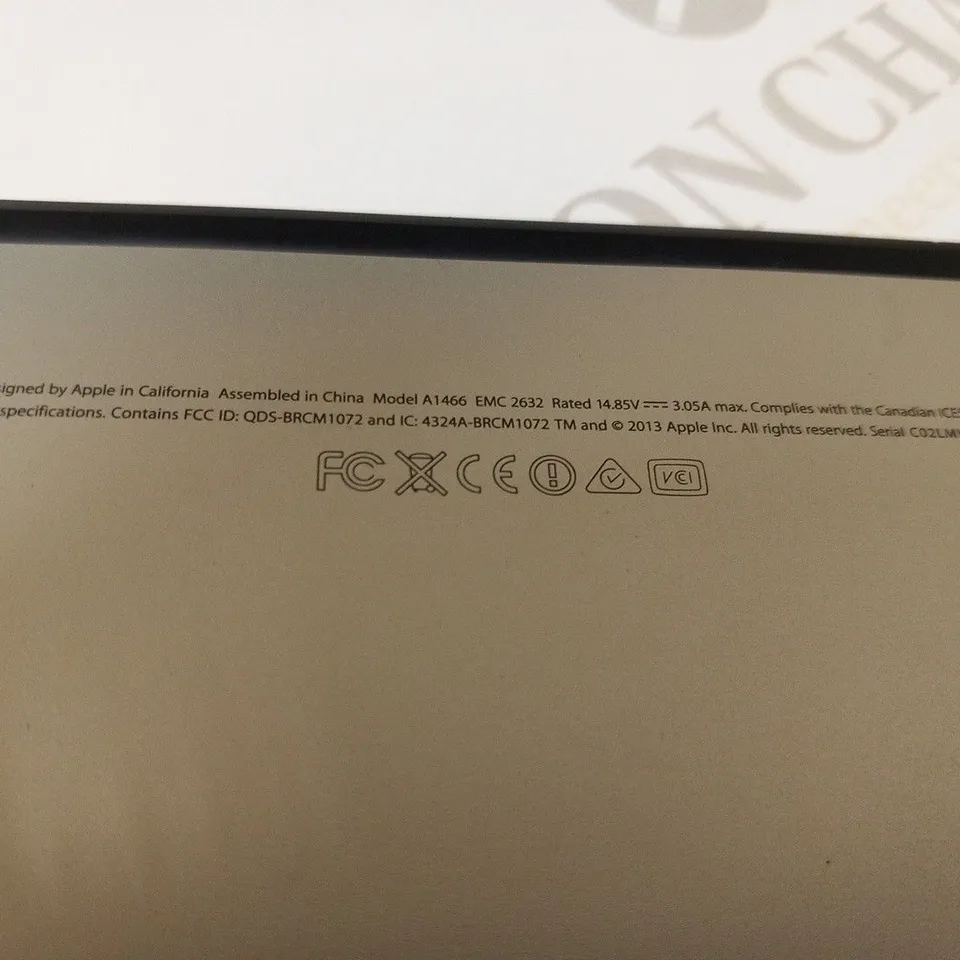 APPLE MACBOOK AIR (A1466 EARLY 2015)