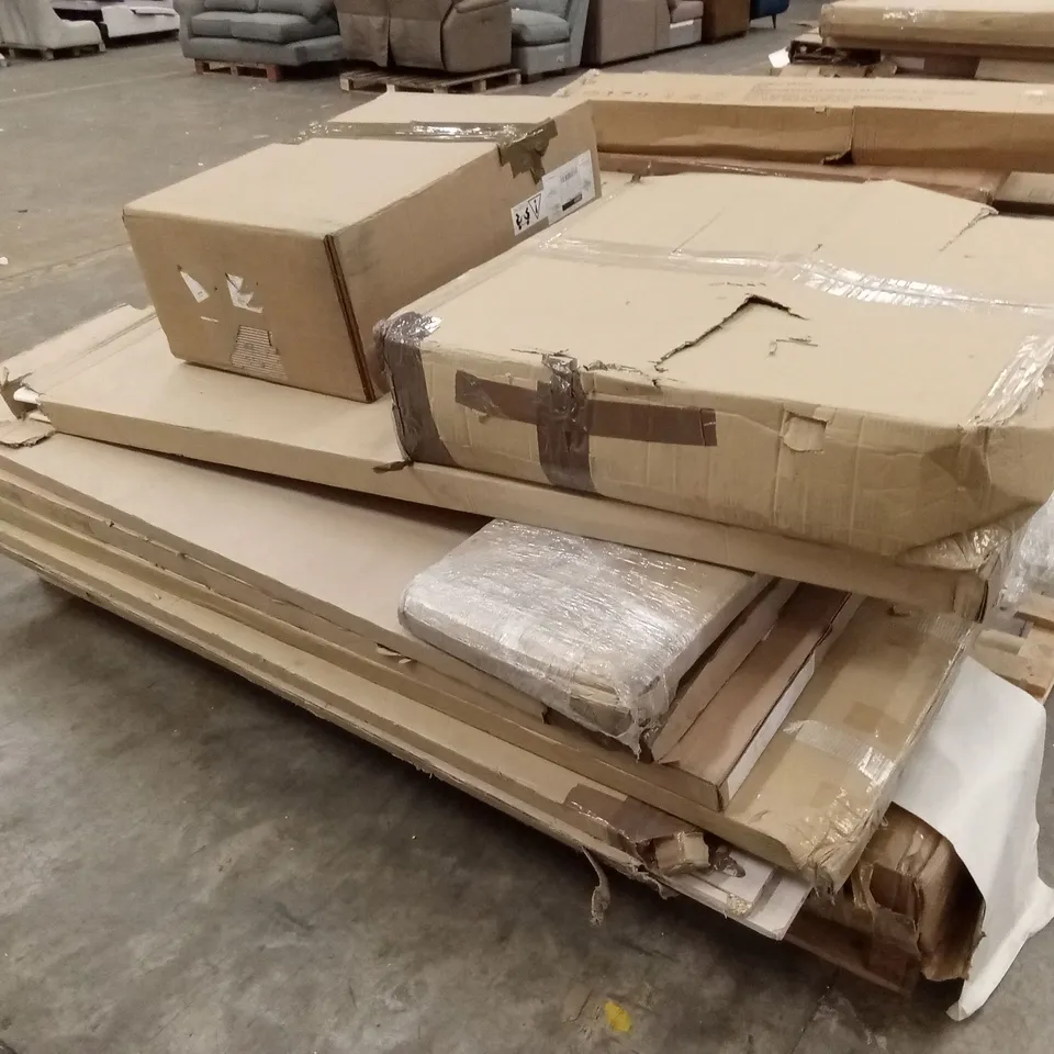 PALLET OF ASSORTED DESIGNER INCOMPLETE FURNITURE PARTS TO INCLUDE; NURSERY BED AND WARDROBE PARTS AND PIECES ETC