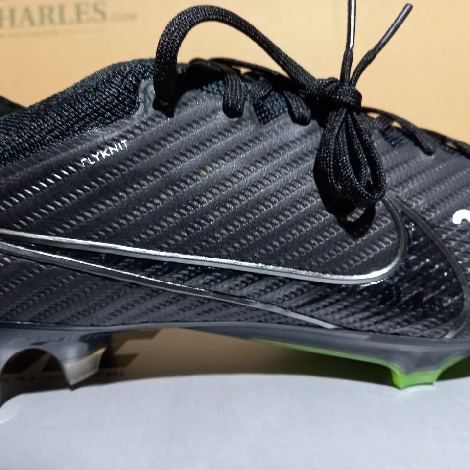 NIKE ZOOM VAPOR 15 ELITE FG DJ4978-001 FOOTBALL BOOT - SIZE 7.5