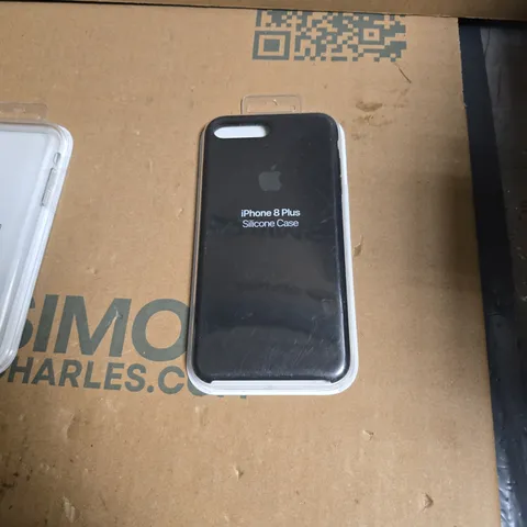 BOX OF APPROXIMATELY 80 ASSORTED MOBILE PHONE CASES INCLUDING IPHONE X CLEAR CASE AND IPHONE 8 PLUS SILICONE CASE 