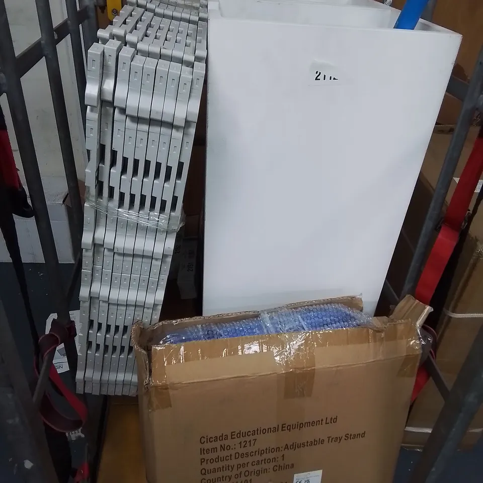 LOT OF ASSORTED ITEMS TO INCLUDE ASSORTED EDUCATIONAL ROBOTICS ITEMS, VEX PLASTIC BACKGROUNDS, ADJUSTABLE TRAY STAND, STORAGE BLOCKS AND SILICONE SEALANT