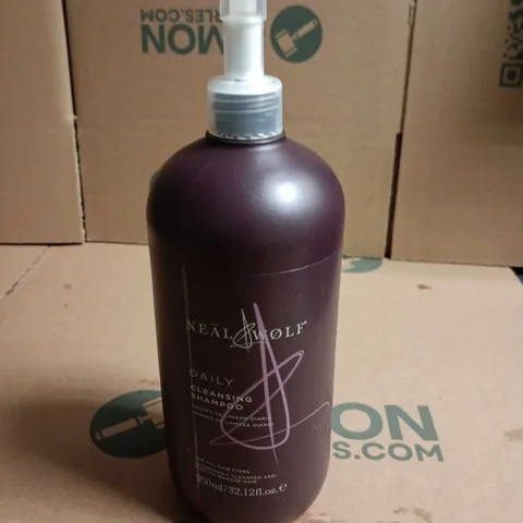 NEAL & WOLF DAILY CLEANSING SHAMPOO 950ML