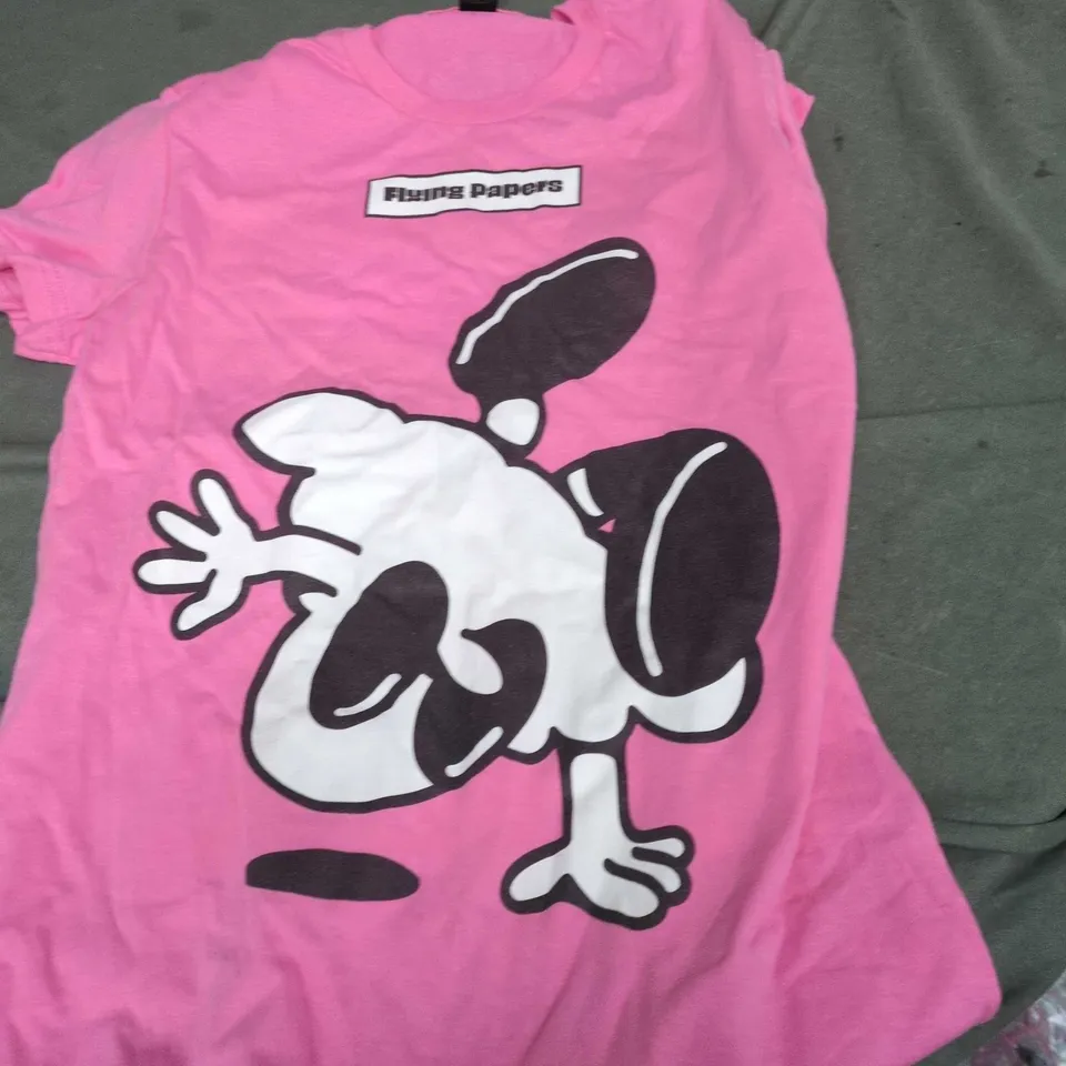 LOT OF 3 LADIES/MENS/KIDS' CLOTHING ITEMS: PINK SNOOPY GRAPHIC TEE, WHITE LOGO TEE, ROYAL BLUE SATIN EVENING GOWN 25 PIECES APPROXIMATLEY