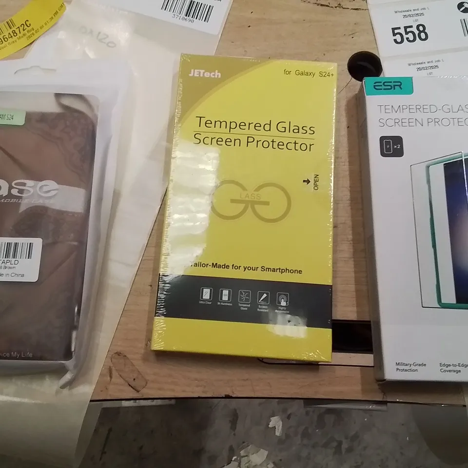 PALLET TO CONTAIN A LARGE QUANTITY OF PHONE CASES AND SCREEN PROTECTORS