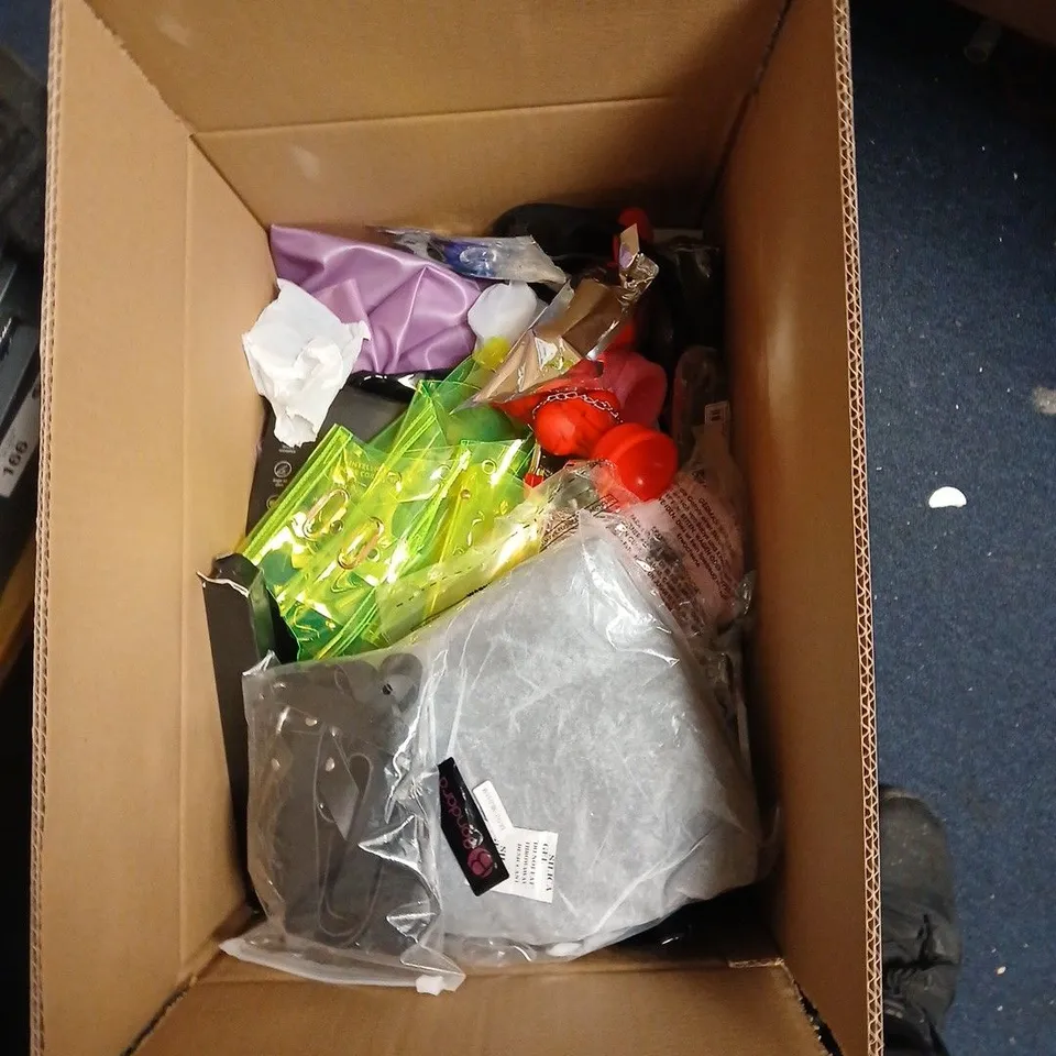 BOX OF APPROXIMATELY 30 ADULT SEX TOYS AND ACCESSORIES INCLUDING INTELLIGENT POSE CORRECTOR , 10 FUNCTION BULLET VIBRATOR AND HEART METAL BUTT PLUG 