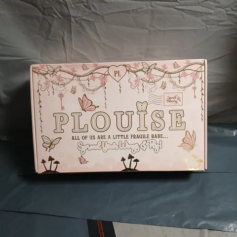 PLOUISE MYSTERY GIFT BOX SEALED