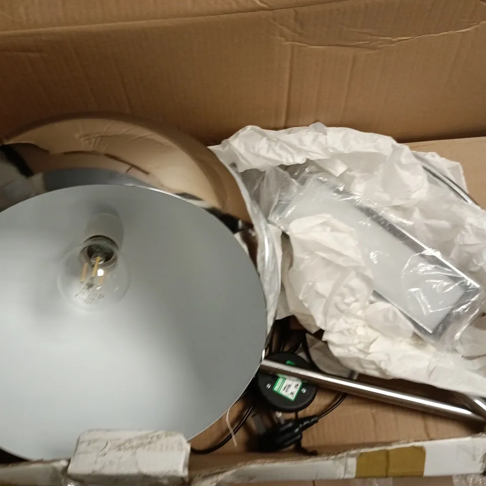 BOXED GOODHOME KOTENAY FLOOR LAMP