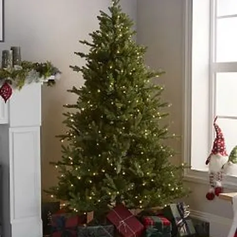 BOXED SANTA'S BEST 116 FUNCTION PRE-LIT AUBURN NATURAL 6FT CHRISTMAS TREE - COLLECTION ONLY