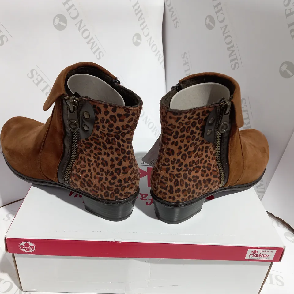 BOXED PAIR OF RIEKER TAN ANKLE BOOTS  - SIZE 4