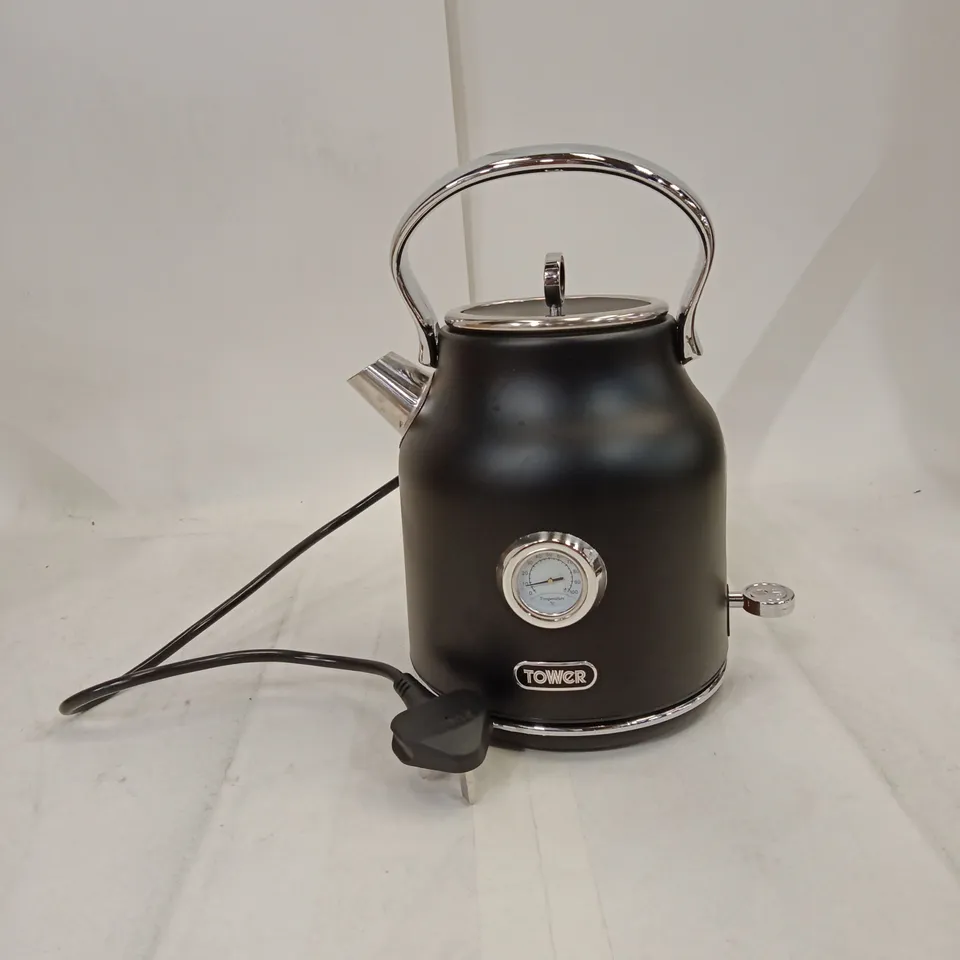 Tower Electric Kettle T10063BLK – Black
