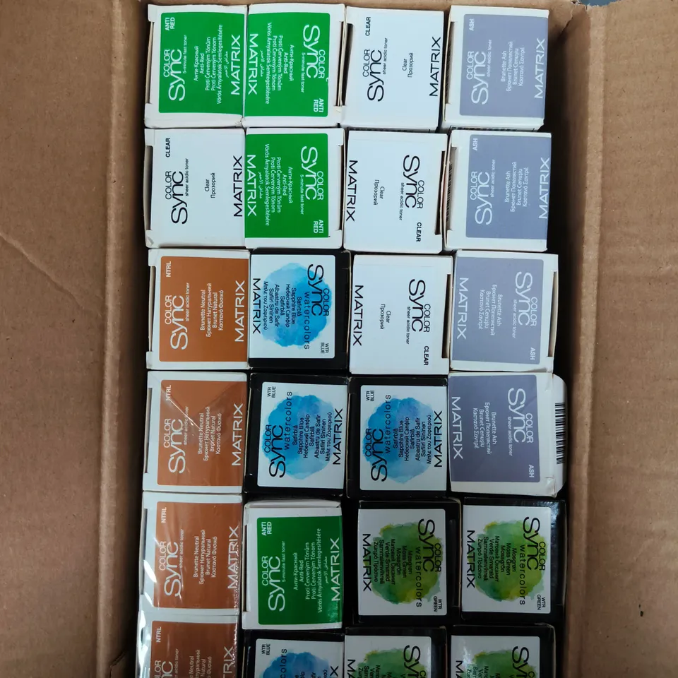 APPROXIMATELY 20 ASSORTED MATRIX SO COLOUR SYNC HAIR COLOURS 