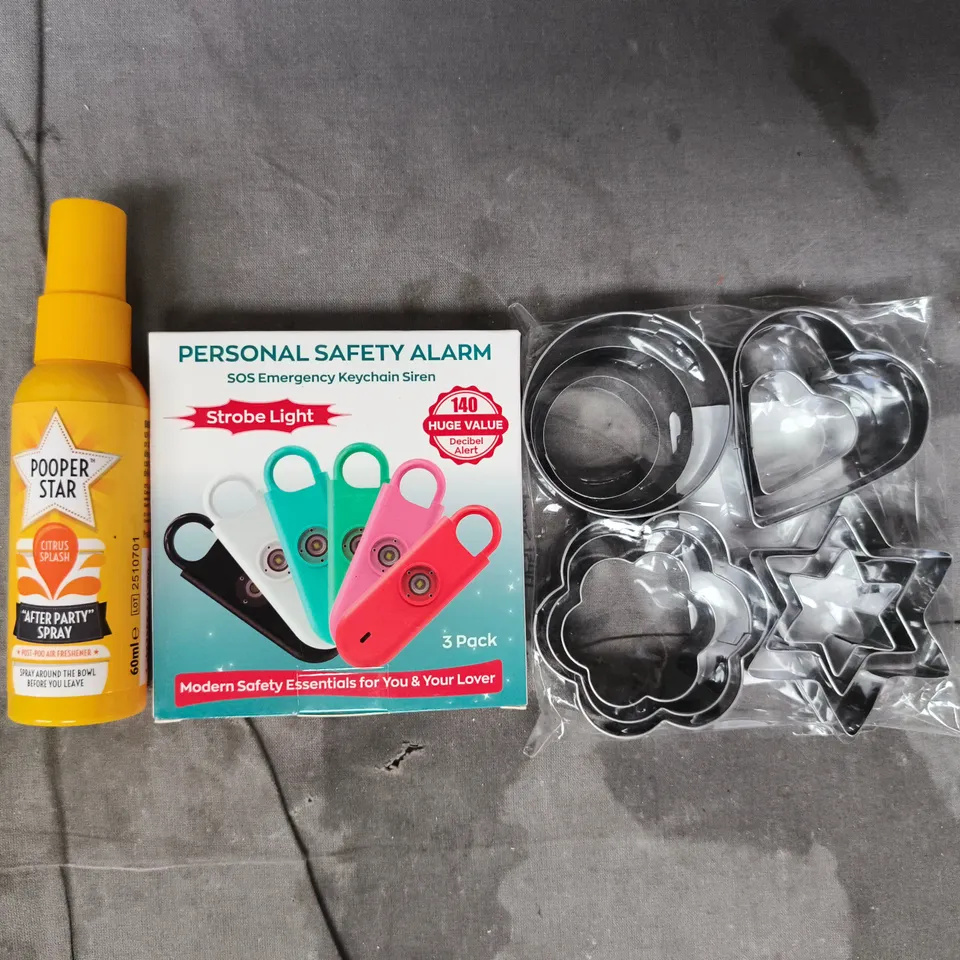 APPROXIMATELY 10 ASSORTED HOUSEHOLD ITEMS TO INCLUDE PERSONAL SAFETY ALARM, AIR FRESHENER, ETC