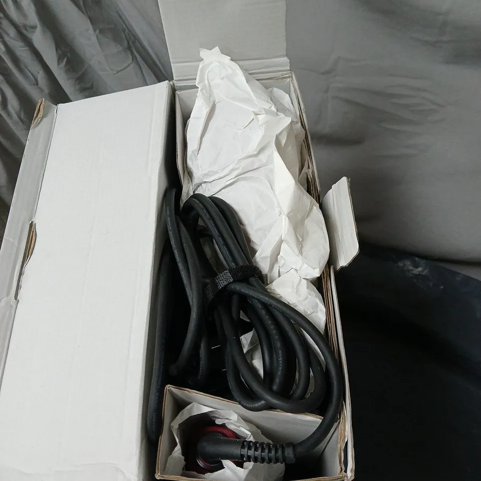 REVAMP PROGLOSS RADIANCE DRYER AND STRAIGHTENER SET BOXED