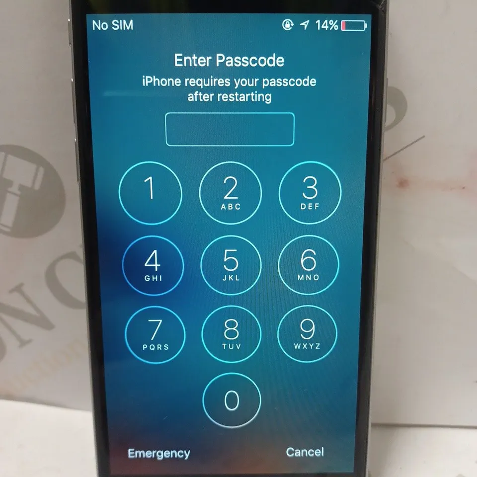 APPLE IPHONE 6 (A1586) SMARTPHONE 