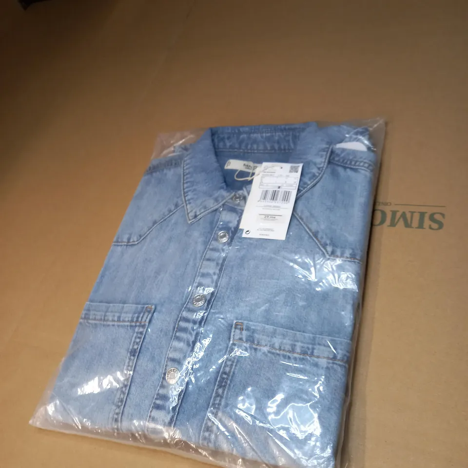 WOMENS DENIM SHIRT SIZE L