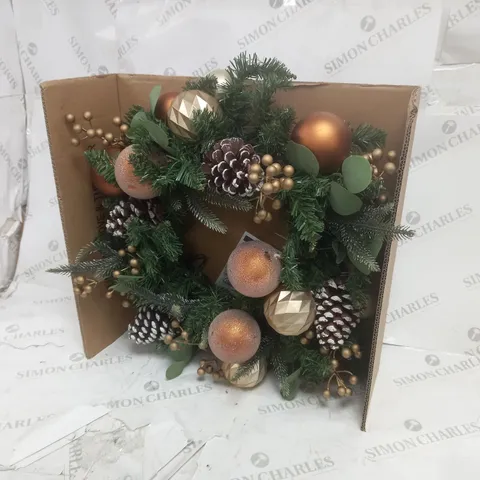 COPPER AND GOLD PRE-LIT FESTIVE WREATH