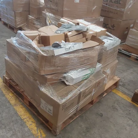 PALLET CONTAINING A VERY LARGE QUANTITY OF ASSORTED BRAND NEW CATERING ITEMS INCLUDING: JANTEX WATER FILTER CARTRIDGES, STERNO GREEN ETHANOL GEL CHAFING FUEL, CATERING CLOTHING, STEELITE DISHES ECT