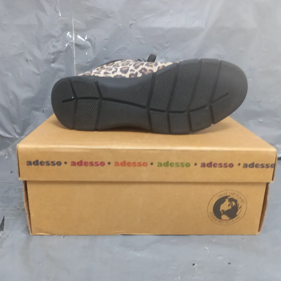ADESSO AINSLEY BOOTS LEOPARD PRINT SIZE 5