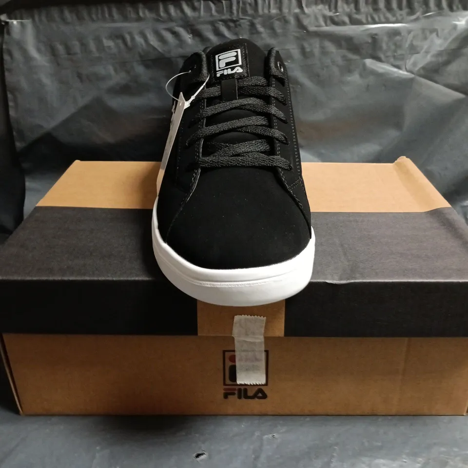 BOXED PAIR OF FILA SHOES IN BLACK SIZE UK 9.5