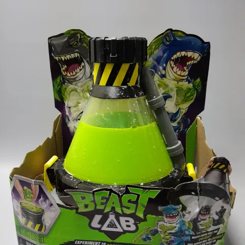 BEAST LAB SHARK BEAST CREATOR