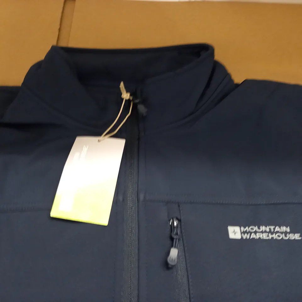 MOUNTAIN WAREHOUSE SOFTSHELL JACKET - L