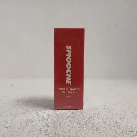 SMOOCHE COLOUR CHANGING FOUNDATION – SPF 15 (30ML)