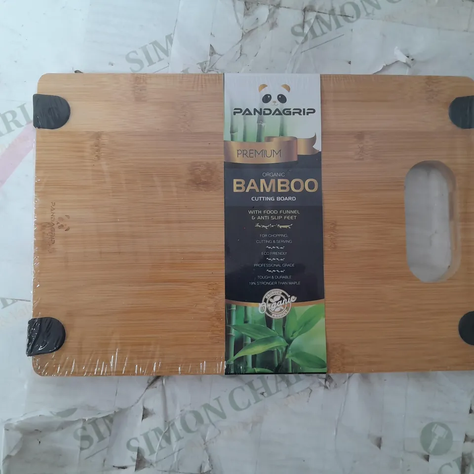 SEALED PANDAGRIP BAMBOO CUTTING BOARD WITH FOOD FUNNEL AND ANTI SLIP PADS