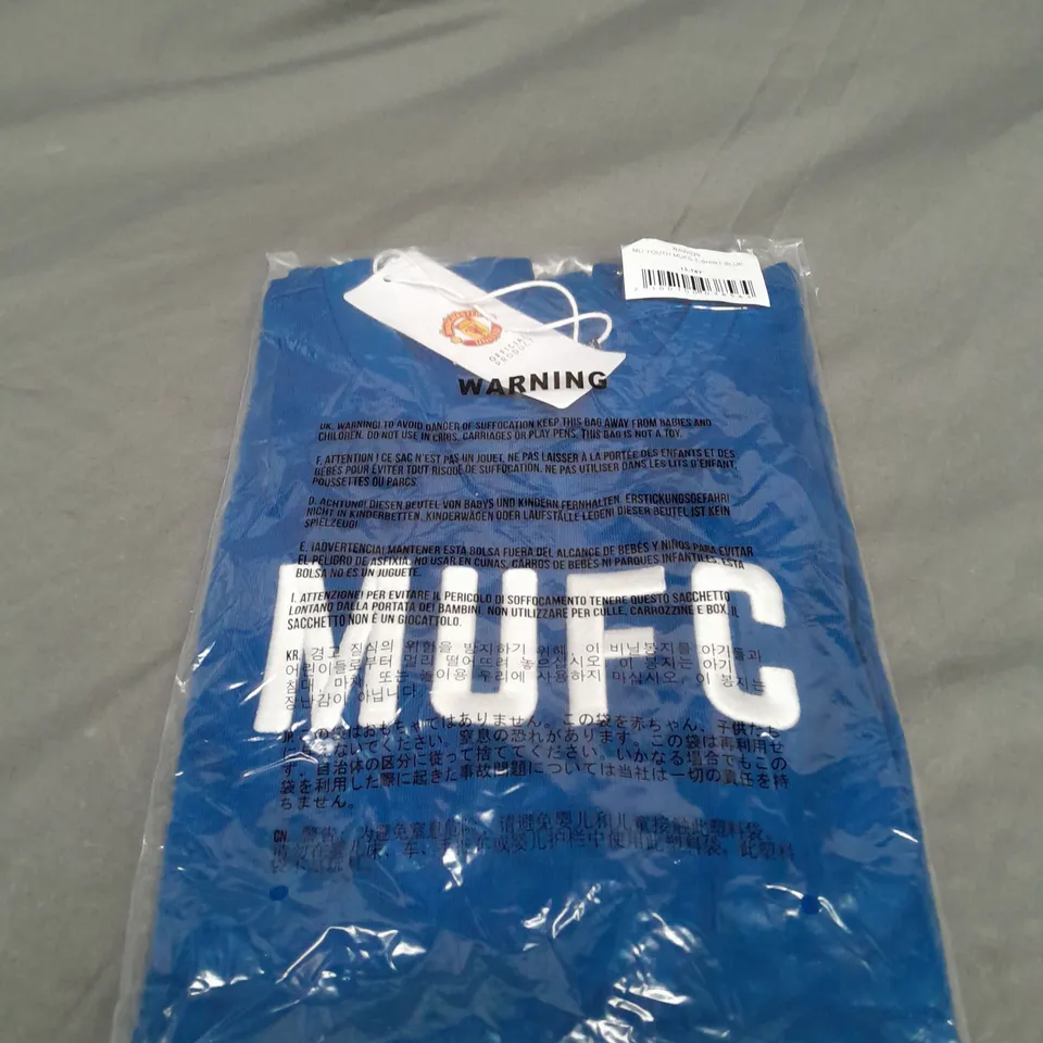 SEALED MANCHESTER UNITED YOUTH MUFC TSHIRT IN BLUE 13-14YRS