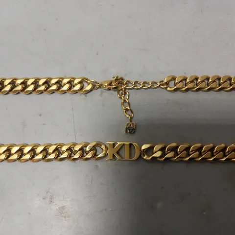 BOXED ABBOTT LYON CUSTOM INITIAL CHAIN NECKLACE IN GOLD