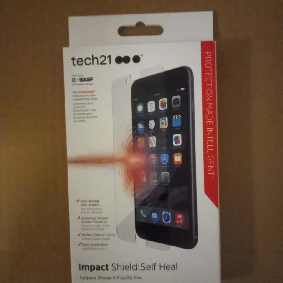 LOT OF APPROXIMATELY 80 BRAND NEW BOXED TECH 21 IMPACT SHIELD SELF HEAL SCREEN PROTECTION FOR IPHONE 6 PLUS & IPHONE 6S PLUS T21-4273