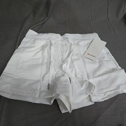 LULULEMON DANCE STUDIO HR SHORTS - SIZE 6