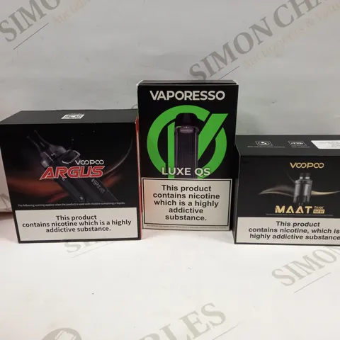 BOX OF APPROXMATELY 28 E-CIGARETTES AND LIQUIDS TO INCLUDE VOOPOO ARGUS, VOOPOO MAAT TANK, VAPORESSO LUXE QS, ETC