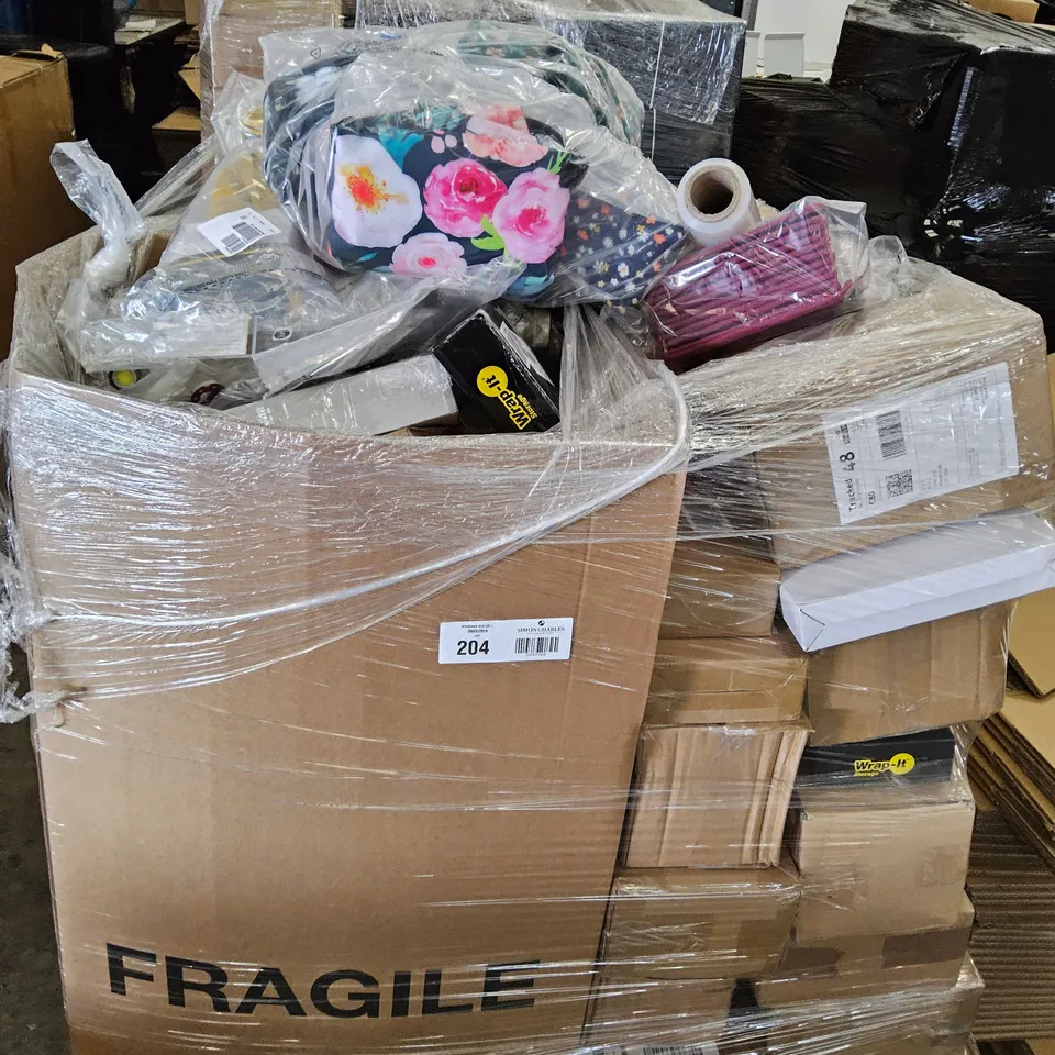 PALLET OF ASSORTED ITEMS, TO INCLUDE, WRAP STORAGE 85PC SETS, UNISEX INSOLES, FOLDING FAN, 5 IN 1 HAIR REMOVAL KITS, STORAGE SOLUTIONS, DECORATIONS.